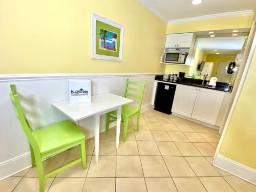 Island Inn of Atlantic Beach - photo 7