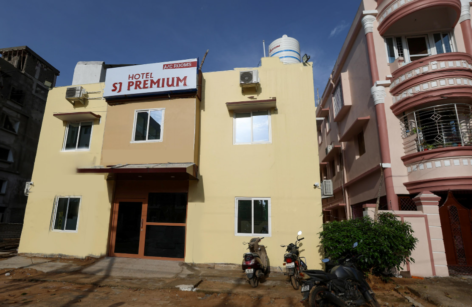 Hotel Sj Premium in Bhubaneshwar, India