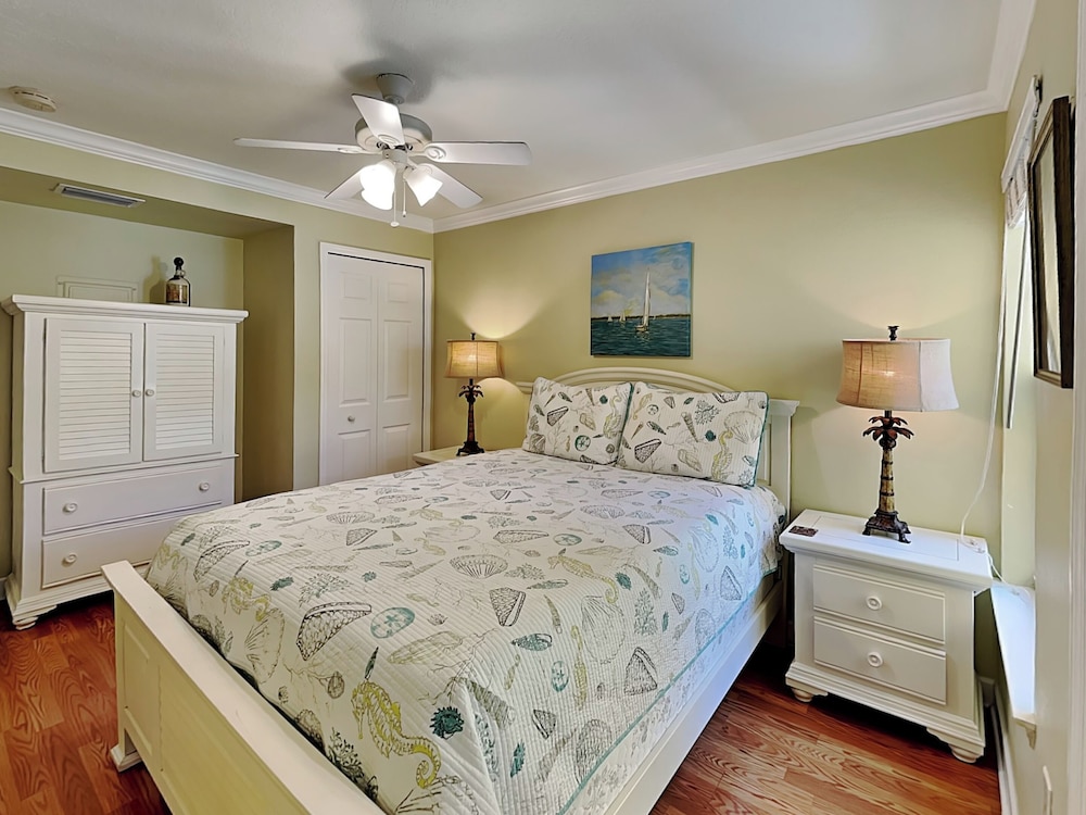 Barefoot Beach Resort F 105 - photo 3