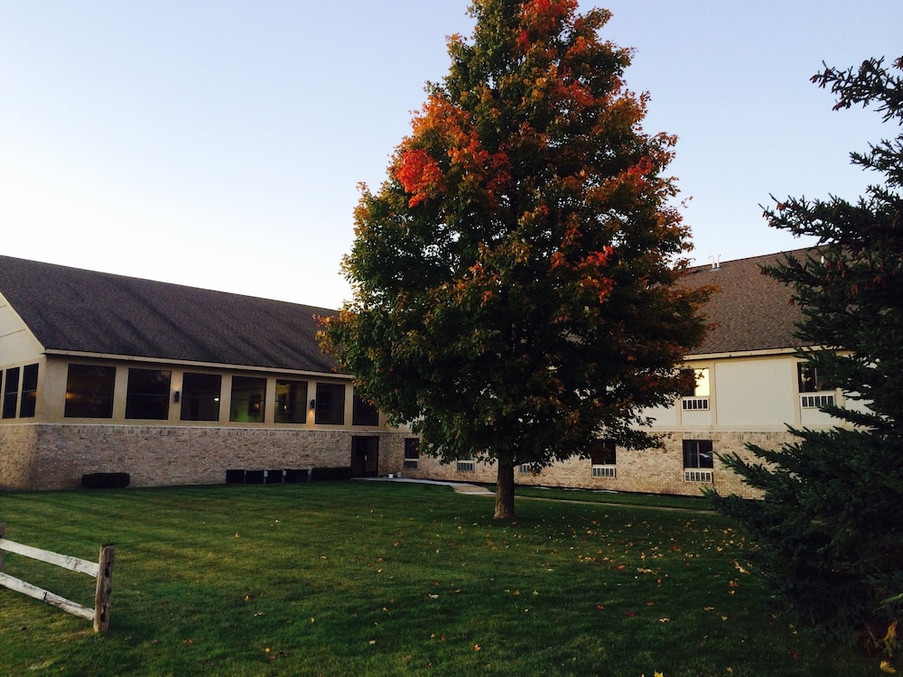 All Seasons Resort - photo 55