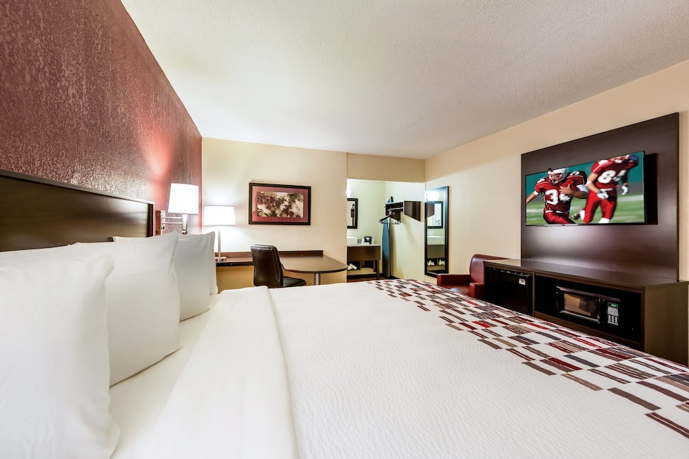 Red Roof Inn Marion IN - photo 21