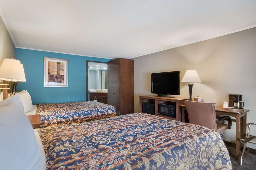 Rodeway Inn Carlisle North - photo 18