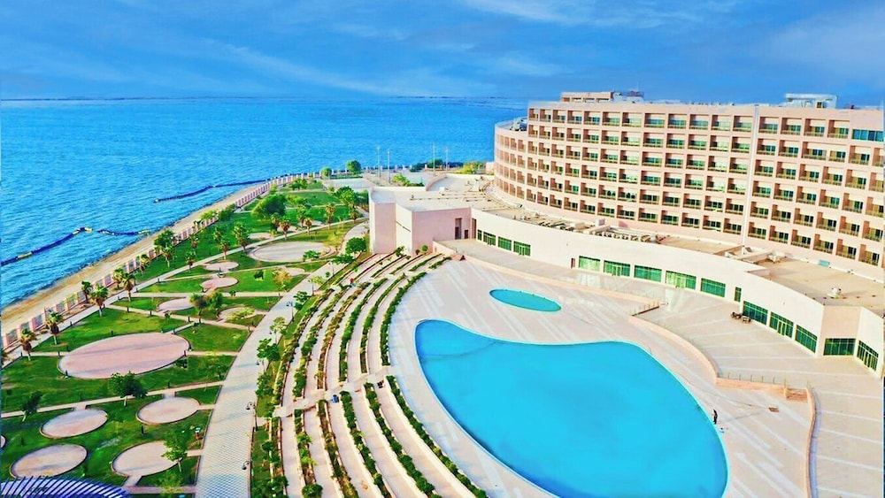 Grand Millennium Gizan — 5-Star Luxury Hotel in Jizan, Saudi Arabia