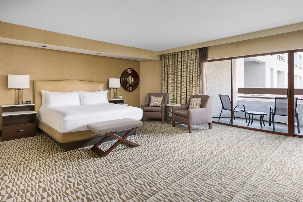 Hilton Phoenix Airport - photo 28