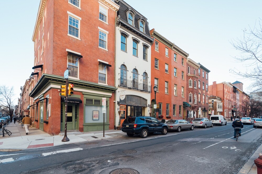 Abode Philadelphia Rittenhouse Square Spruce St - photo 2