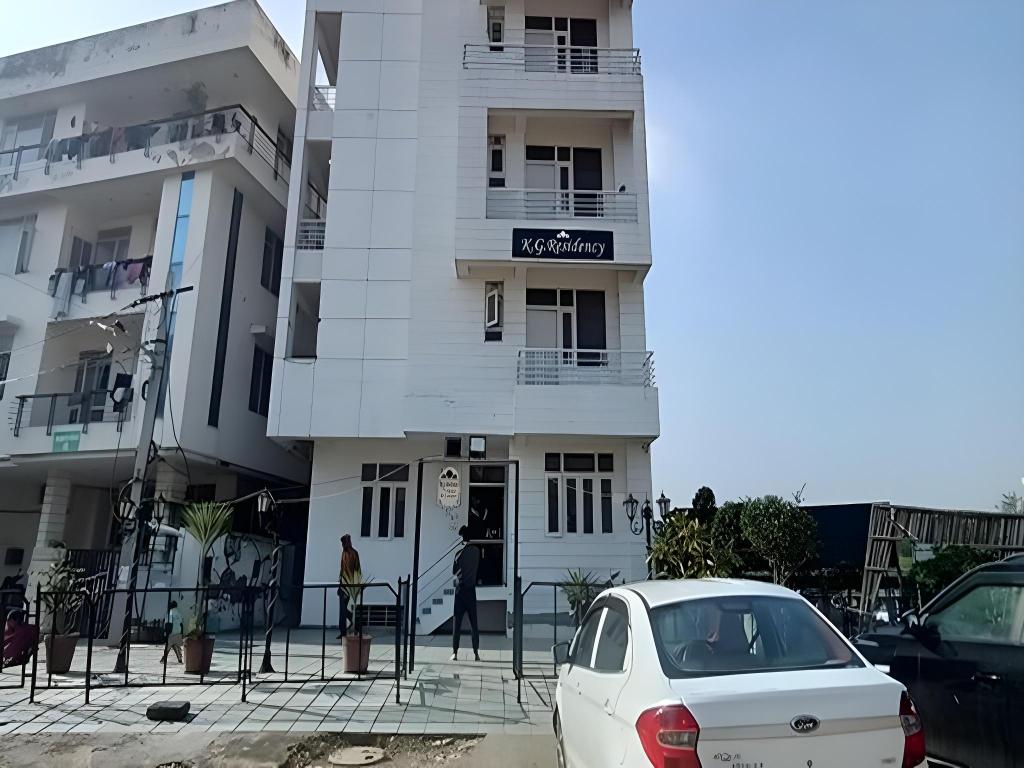 Oyo 14656 K G Residency in Jaipur, India