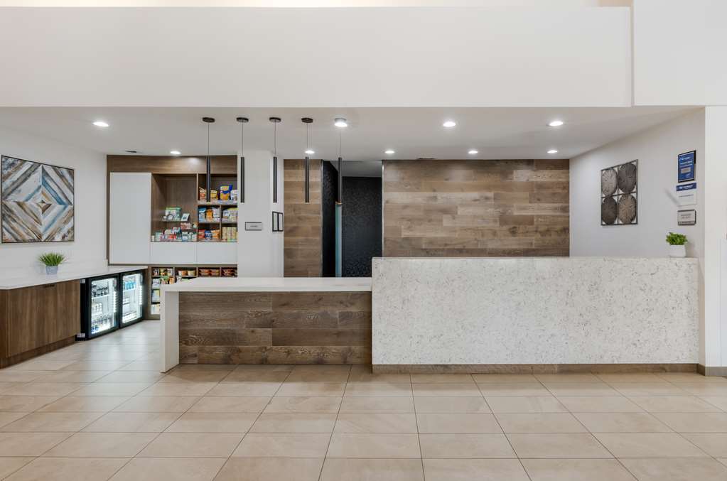 Best Western Plus Sparks Reno Hotel - photo 3