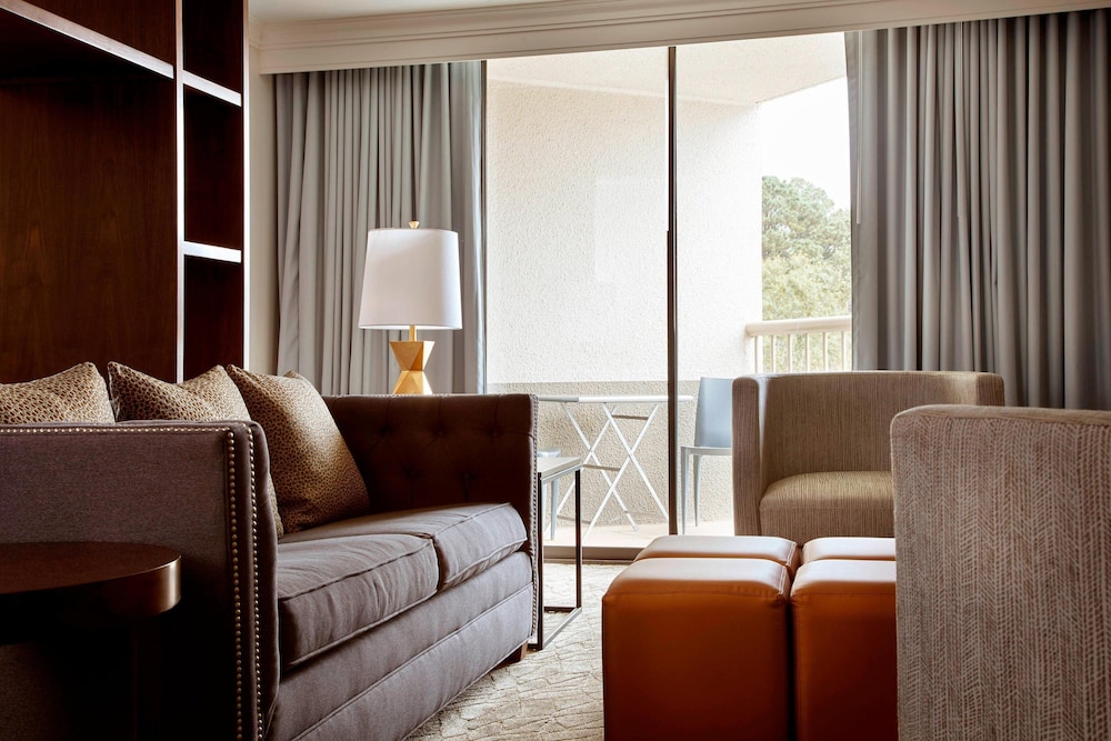 Raleigh Marriott Crabtree Valley - photo 13