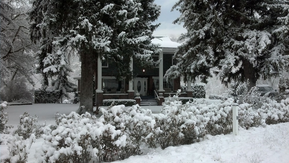 Warm Springs Inn & Winery - photo 90