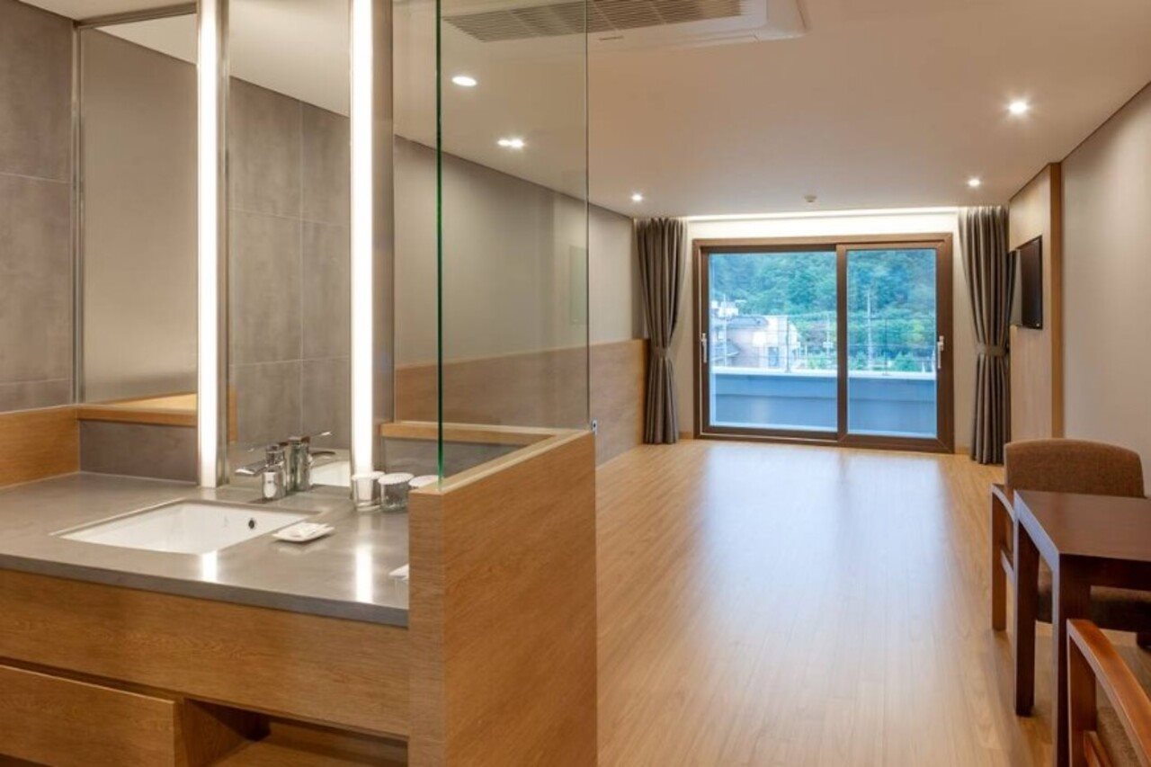 Ramada Mungyengsaejae — Pohang — photo 5