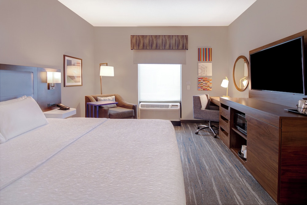 Hampton Inn & Suites Dayton Vandalia - photo 16