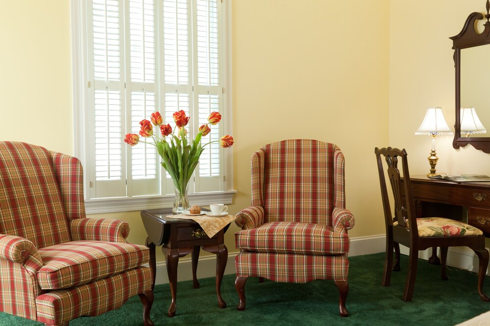 The Inn at Whitewing Farm - photo 34