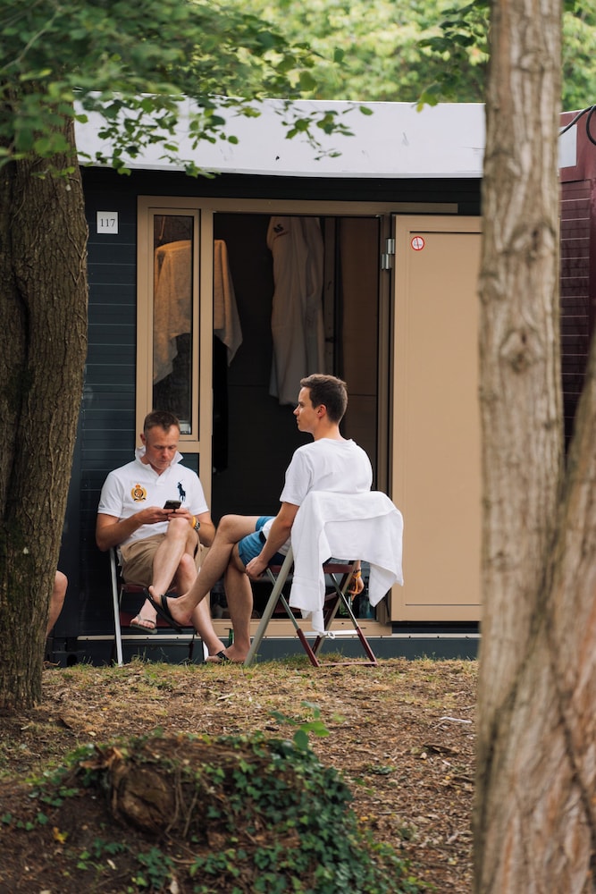 Gold PopUp Village in Le Mans, France