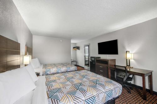 Motel 6 Chickasha Ok - photo 25