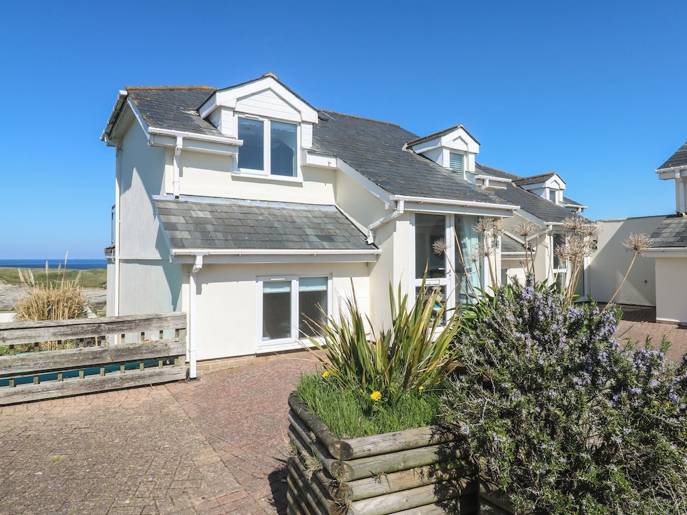 Island View — 4-Star Luxury Hotel in Newquay, United Kingdom