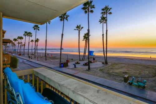A22 Oceanfront Dream in Oceanside, United States