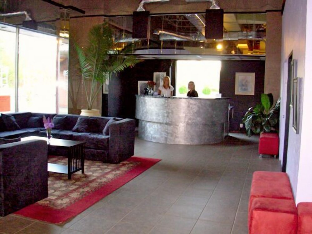 Caravan II Albergo in New Castle, United States