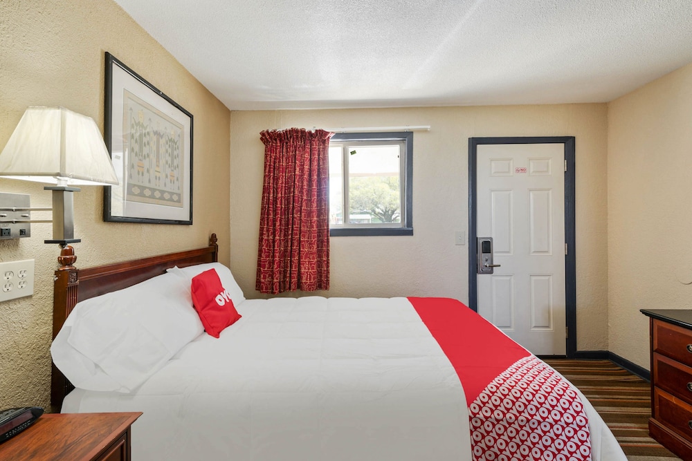 Oyo Hotel Luling Tx Downtown I 10 Us 90 - photo 14
