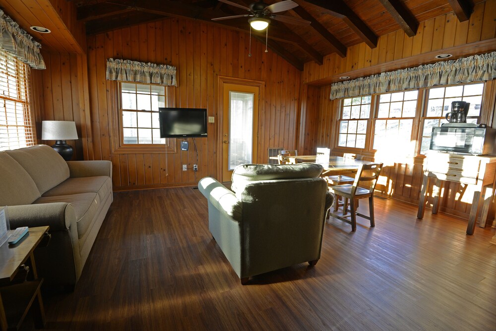 Lake Cumberland State Resort Park - photo 20