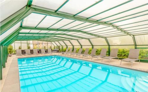 Spacious villa in Florenville with private pool — 4-Star Luxury Hotel in Florenville, Belgium