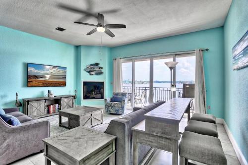 Redington Retreat Unit A in Saint Pete Beach, United States