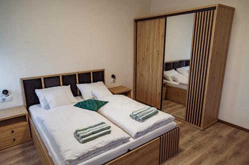 Melissa Apartman — 4-Star Luxury Hotel in Balatonfured, Hungary