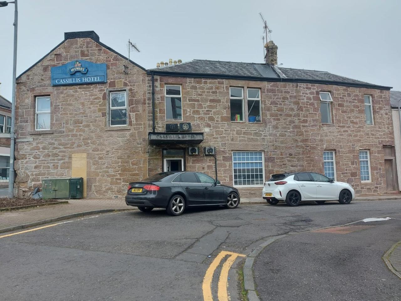The Cassillis Hotel Smart Self Check in Hotel & Bar — hotel in Maybole