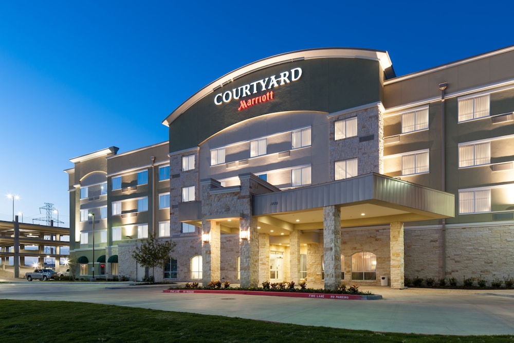 Courtyard by Marriott Dallas Plano Richardson - photo 9