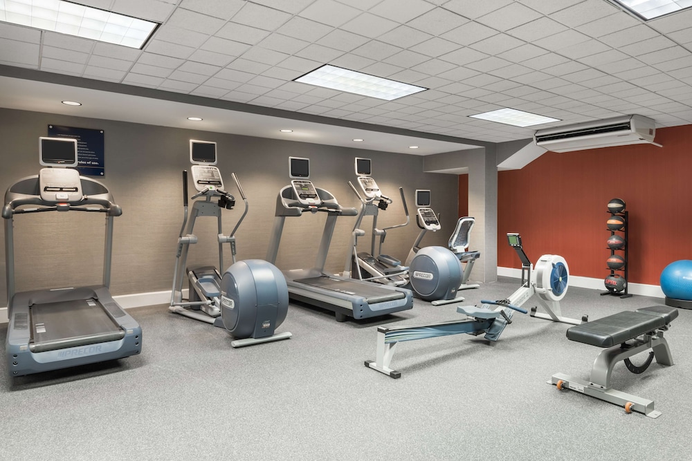 Hampton Inn Danbury - photo 20
