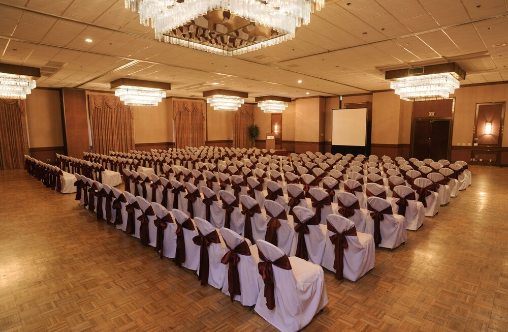 Sterling Hotel Dallas - photo 16