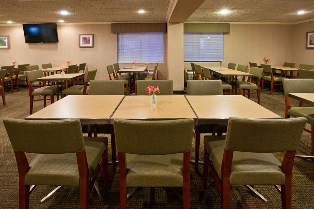 La Quinta Inn by Wyndham Minneapolis Airport Bloomington - photo 53