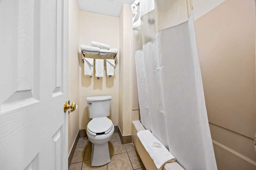 Americas Best Value Inn Ft. Jackson - photo 24