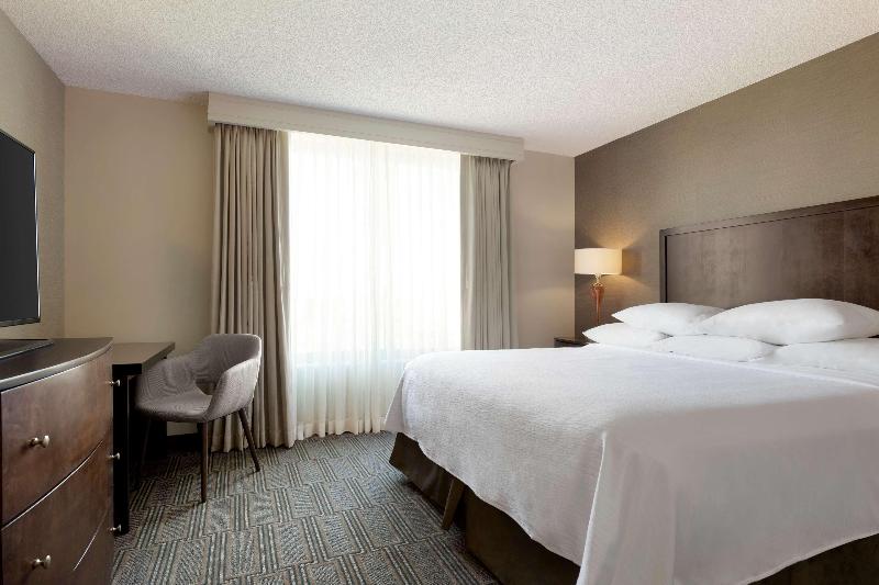 Embassy Suites by Hilton Chicago Lombard Oak Brook - photo 93