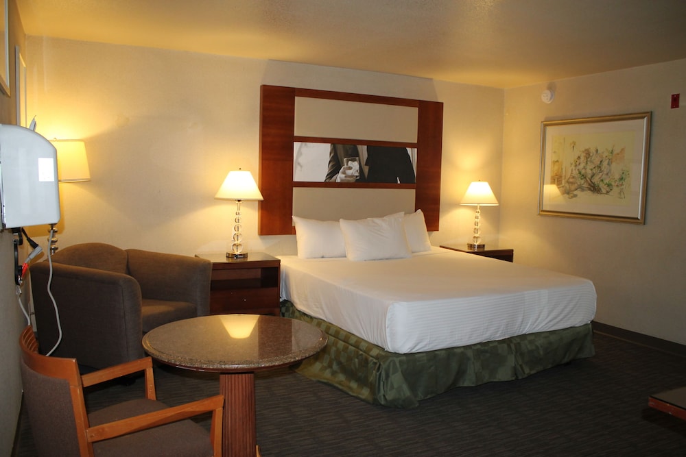 Sunrise Inn Hotel - photo 32