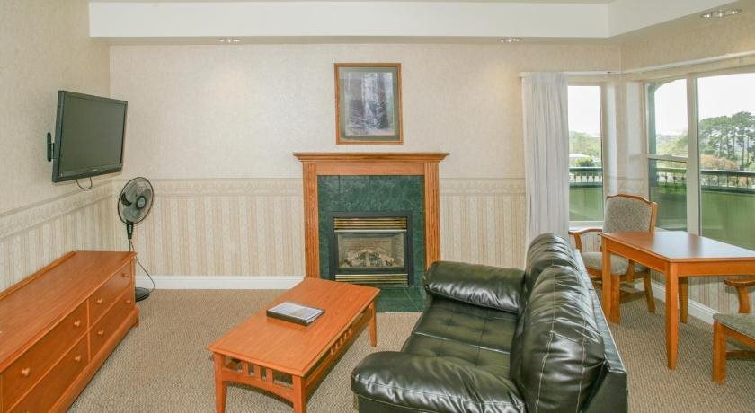 Bayview Motel - photo 3