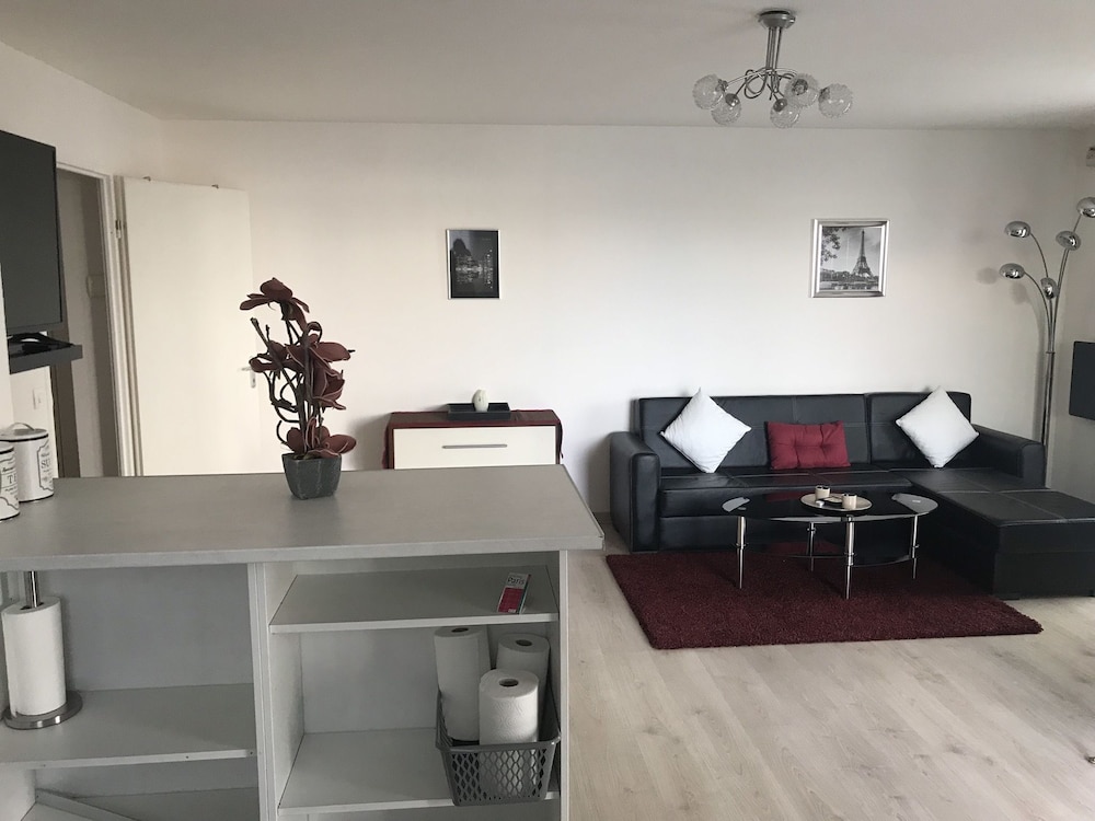 Domaine de bussy in Bussy-Saint-Georges, France