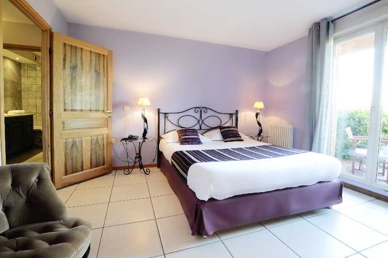 Les Jardins De La Madrague in Lucciana, France