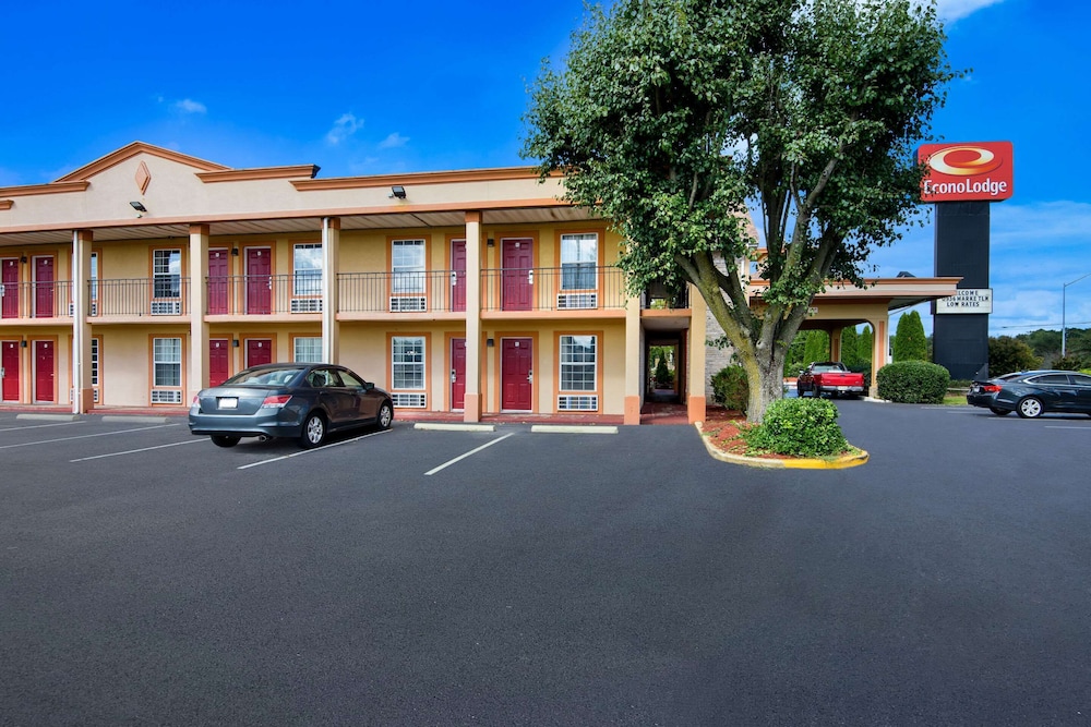 Econo Lodge Princess Anne - photo 34