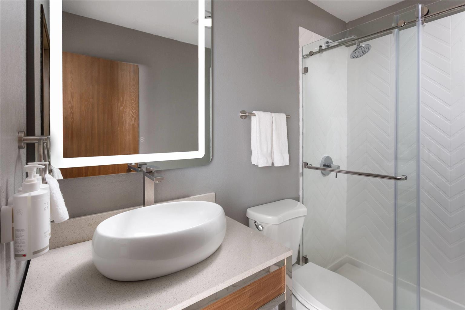 Days Inn by Wyndham Omaha NE - photo 21