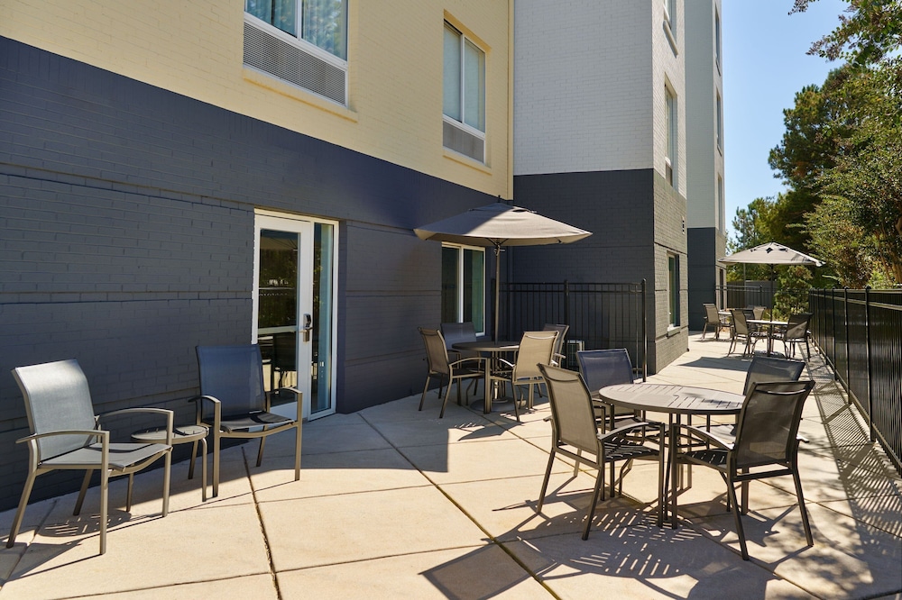 Fairfield Inn and Suites by Marriott Atlanta McDonough - photo 24
