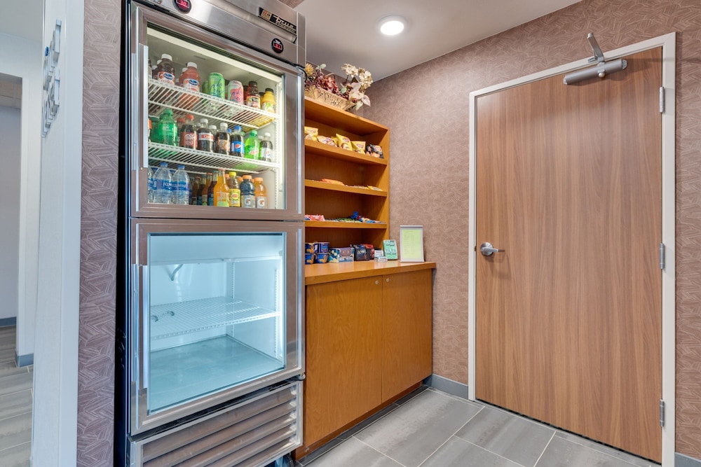 Fairfield Inn & Suites by Marriott Spearfish - photo 30