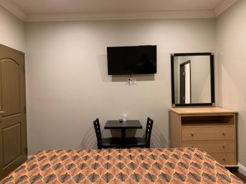 El Rey Inn - photo 3