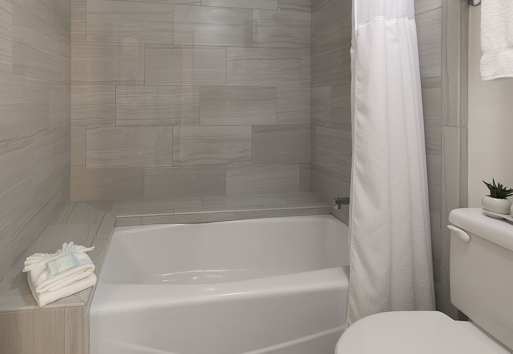 Pismo Lighthouse Suites - photo 20