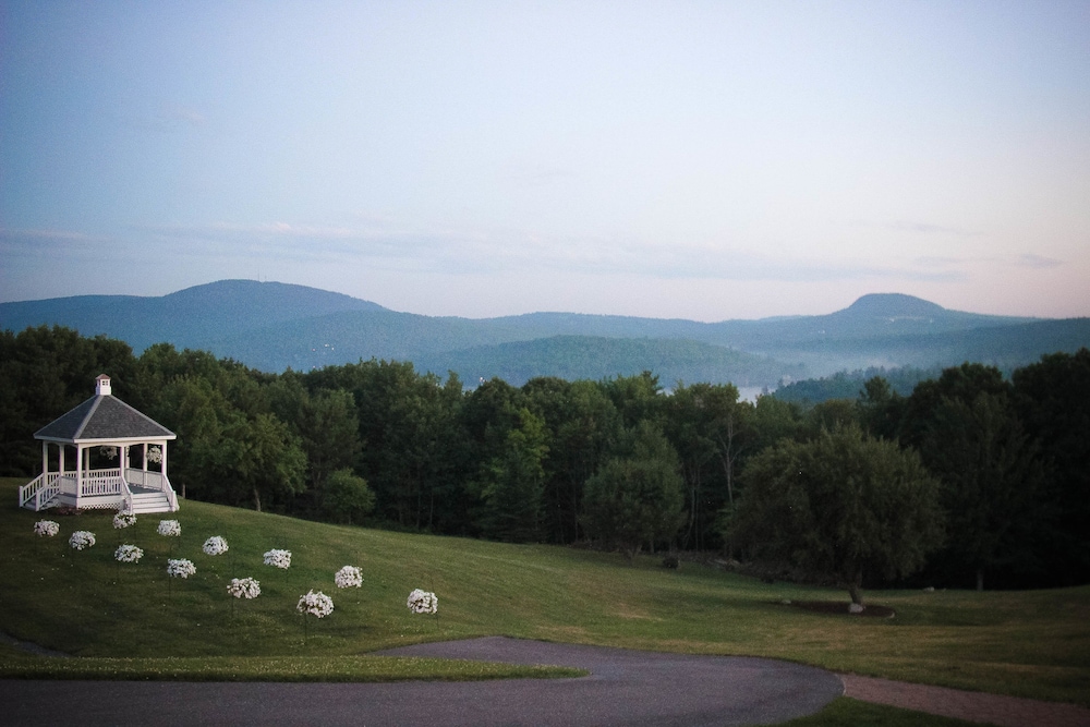 The Lucerne Inn - photo 45