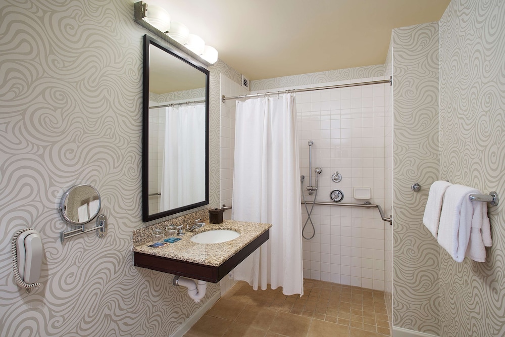 Juniper Hotel Cupertino Curio Collection by Hilton - photo 23