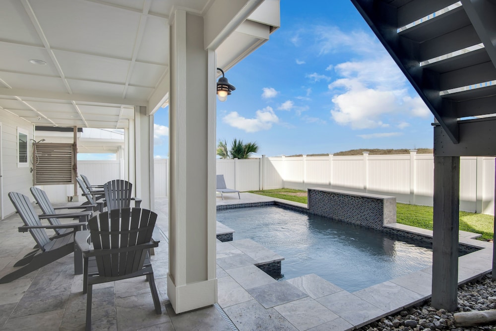 It'll Do by Silver Sands Vacation Rentals — 4-Star Luxury Hotel in Port Aransas, United States