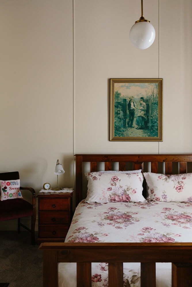 Isabella at Kyneton — Kyneton — photo 5