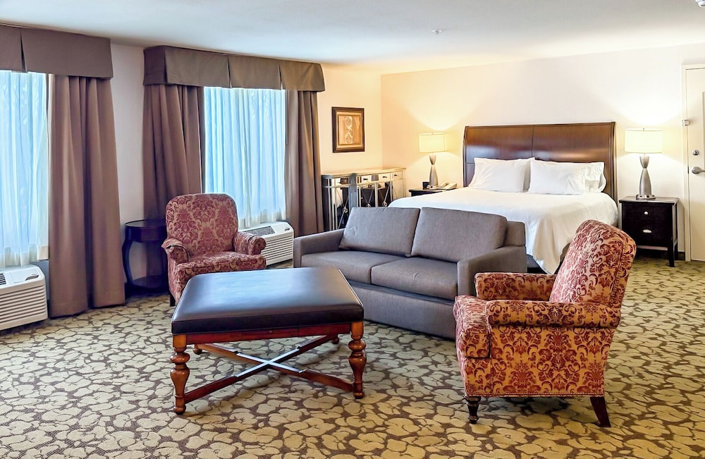 Hilton Garden Inn Gilroy - photo 13