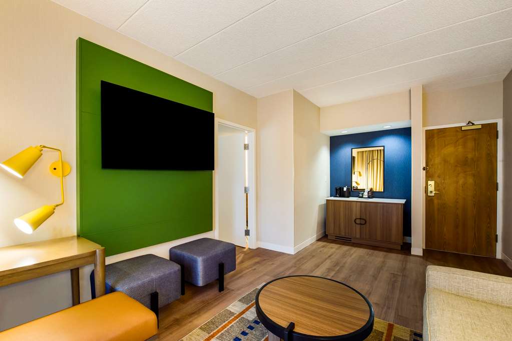 Sonesta Select Philadelphia Airport - photo 25