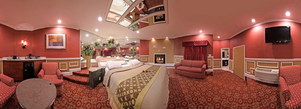 Inn of the Dove Romantic Suites with Jetted Tub & Fireplace - photo 43